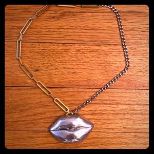 Diadem Jewelry Lips Necklace